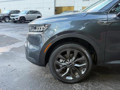 2023 Kia Sorento X-Line EX