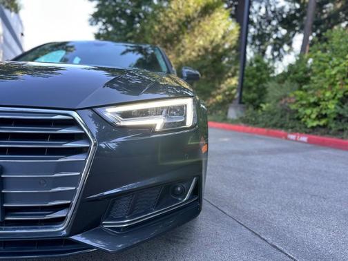 2017 Audi A4 2.0T Prestige