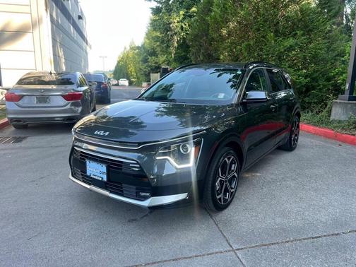 2024 Kia Niro EX Touring