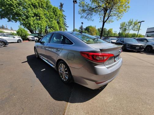 2015 Hyundai SONATA Limited