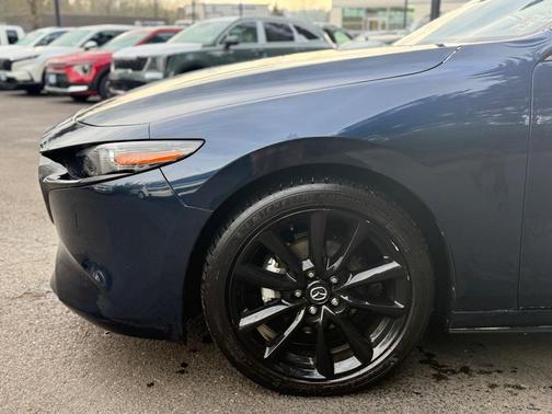 2020 Mazda Mazda3 FWD w/Premium Package