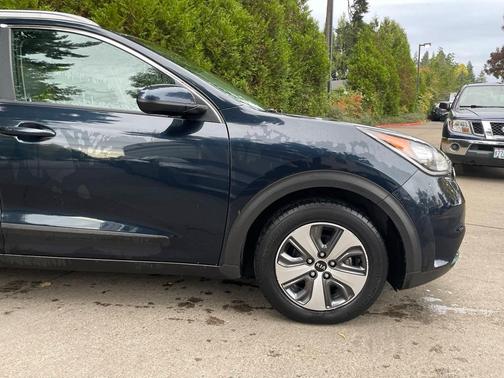 2018 Kia Niro Plug-In Hybrid LX
