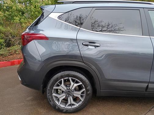 2021 Kia Seltos EX