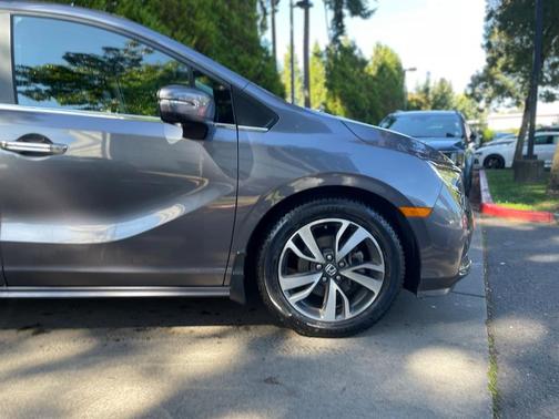 2021 Honda Odyssey Touring