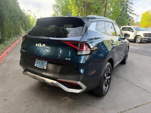 Blue 2023 Kia Sportage Hybrid EX