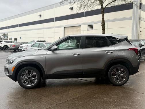 2024 Kia Seltos LX