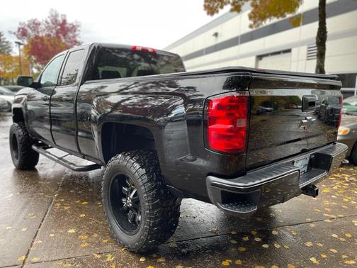 2017 Chevrolet Silverado 1500 Custom