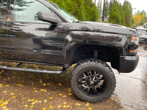 2017 Chevrolet Silverado 1500 Custom
