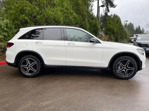2022 Mercedes-Benz GLC 300 Base 4MATIC