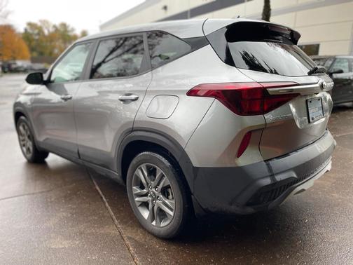2021 Kia Seltos LX