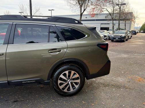 2021 Subaru Outback Premium