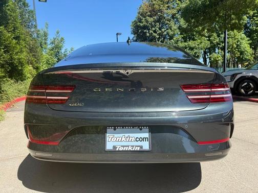 2024 Genesis Electrified G80 Advanced