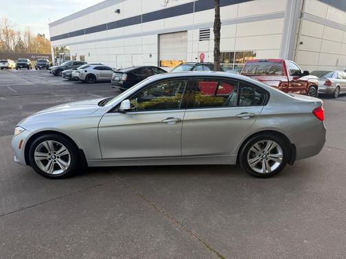 2016 BMW 328 i