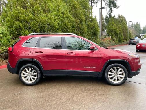 Deep Cherry Red Crystal Pearlcoat 2016 Jeep Cherokee Limited