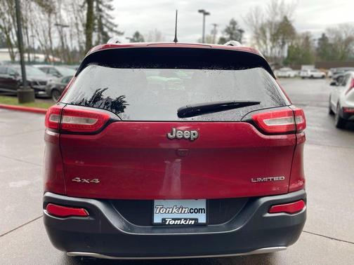 Deep Cherry Red Crystal Pearlcoat 2016 Jeep Cherokee Limited