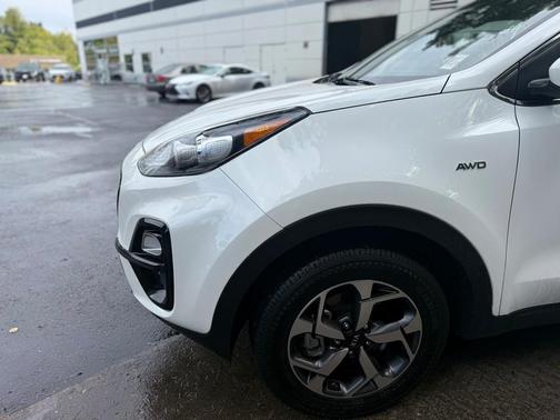 2021 Kia Sportage LX