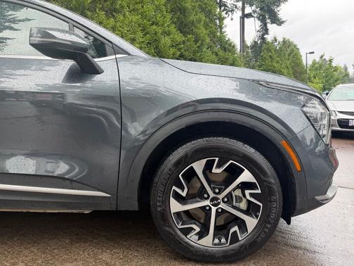 Gravity Gray 2025 Kia Sportage Hybrid EX