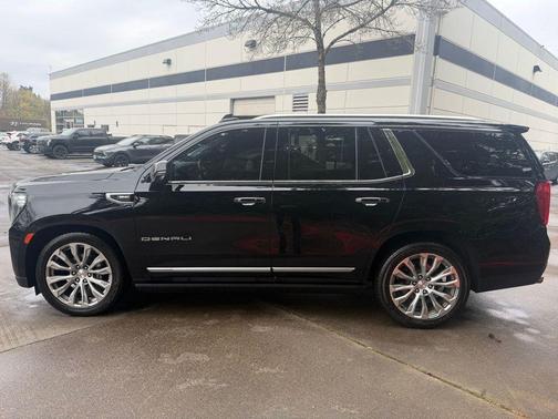 Onyx Black 2021 GMC Yukon Denali
