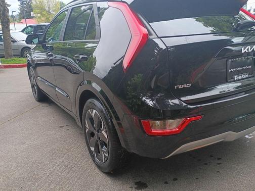 Aurora Black 2024 Kia Niro EV Wind