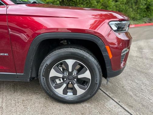 2023 Jeep Grand Cherokee 4xe Base