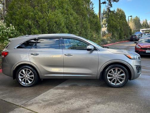 2016 Kia Sorento SX