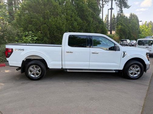 White 2024 Ford F-150 XLT