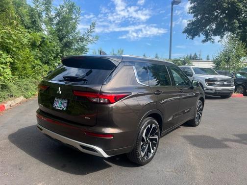 2022 Mitsubishi Outlander SEL