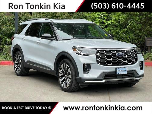 White Metallic 2025 Ford Explorer Platinum