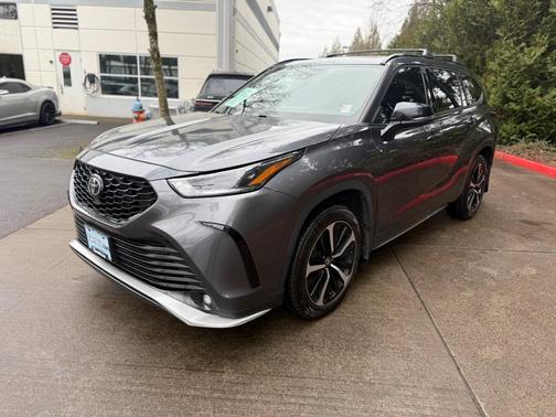 2021 Toyota Highlander XSE