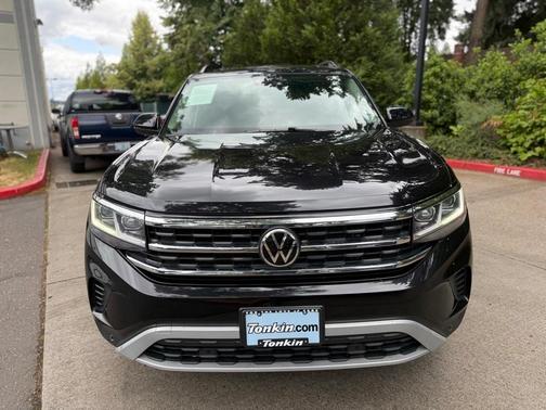 2022 Volkswagen Atlas 3.6L SE w/Technology