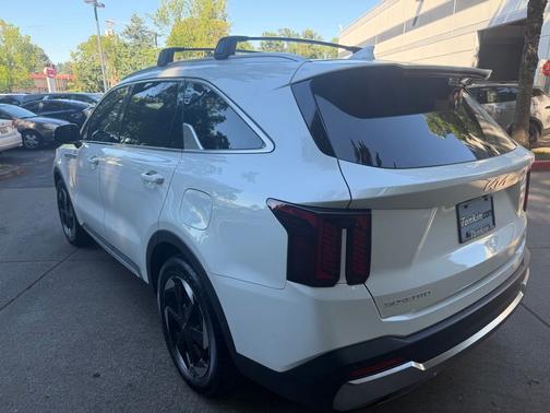 Snow White Pearl 2025 Kia Sorento Hybrid SX Prestige