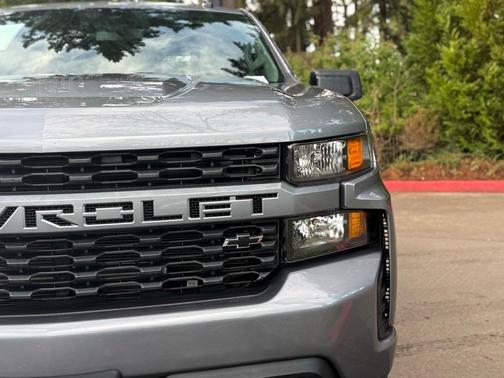 2022 Chevrolet Silverado 1500 Limited Custom