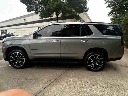 2024 Chevrolet Tahoe RST
