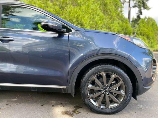 Pacific Blue 2019 Kia Sportage EX