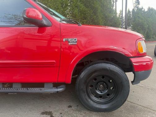 2001 Ford F-150 XLT SuperCab