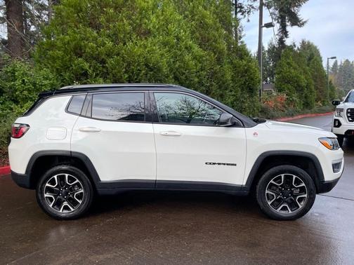 2020 Jeep Compass Trailhawk