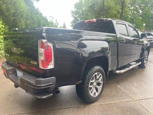 Onyx Black 2015 GMC Canyon SLE
