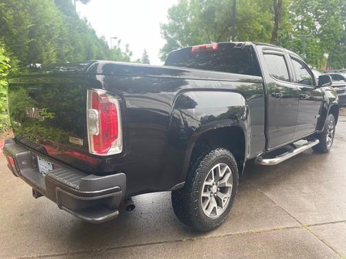 Onyx Black 2015 GMC Canyon SLE1