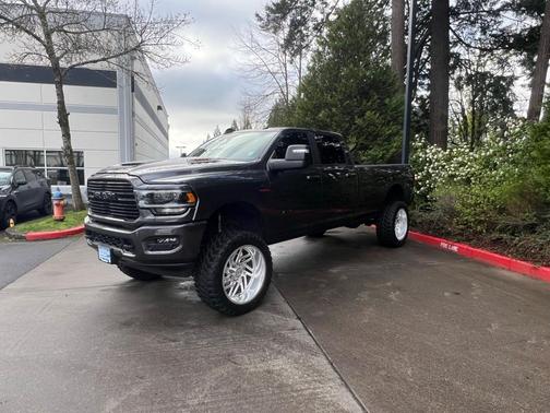 2024 RAM 3500 Laramie