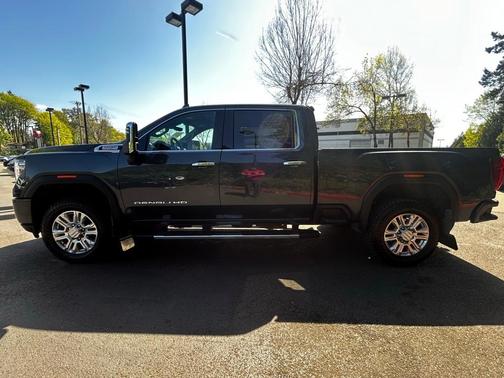 2023 GMC Sierra 3500 Denali