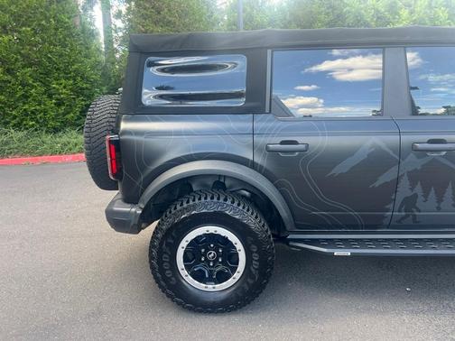 2021 Ford Bronco Badlands