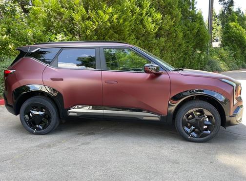 Magma Red Matte 2027 Kia Seltos X-Line