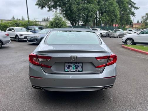 2020 Honda Accord Touring 2.0T