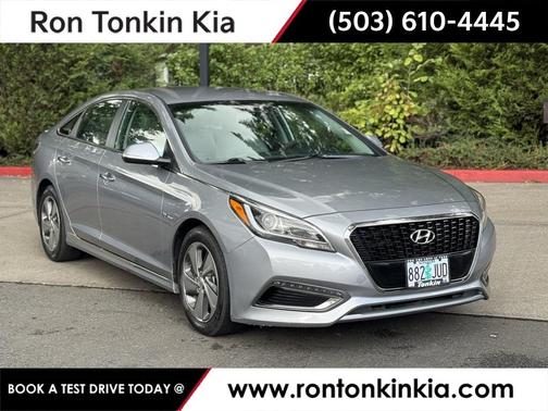 2017 Hyundai SONATA Hybrid Limited