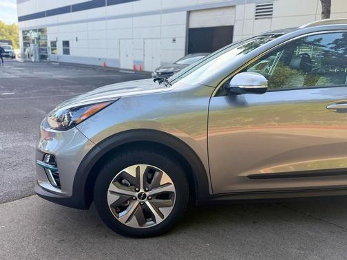 2022 Kia Niro EV EX