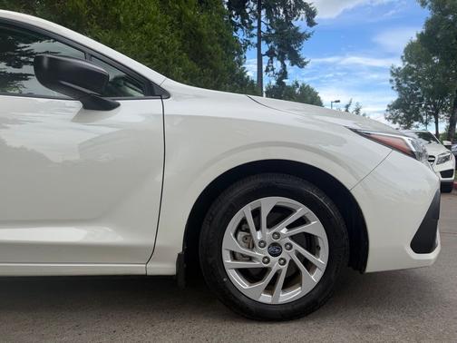 Crystal White Pearl 2024 Subaru Impreza Base