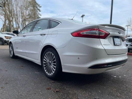 White Platinum Clearcoat Metallic 2013 Ford Fusion Hybrid Titanium