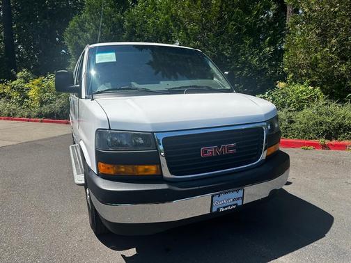 2022 GMC Savana 2500 Work Van