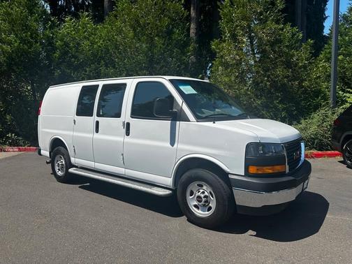 2022 GMC Savana 2500 Work Van