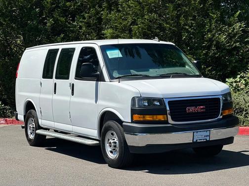 2022 GMC Savana 2500 Work Van
